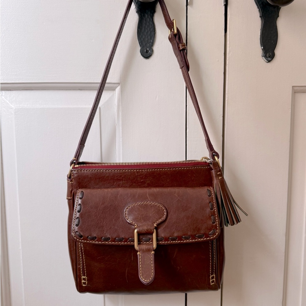 Dooney & Bourke Leather Handbag